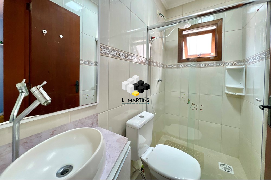 Casa com 2 Dormitórios à venda, 75 m² por R$ 389.000,00 Casa com 2 Dormitórios à venda, 75 m² por R$ 389.000,00