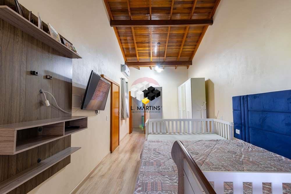 Casa, 3 quartos, 238 m² - Foto 13