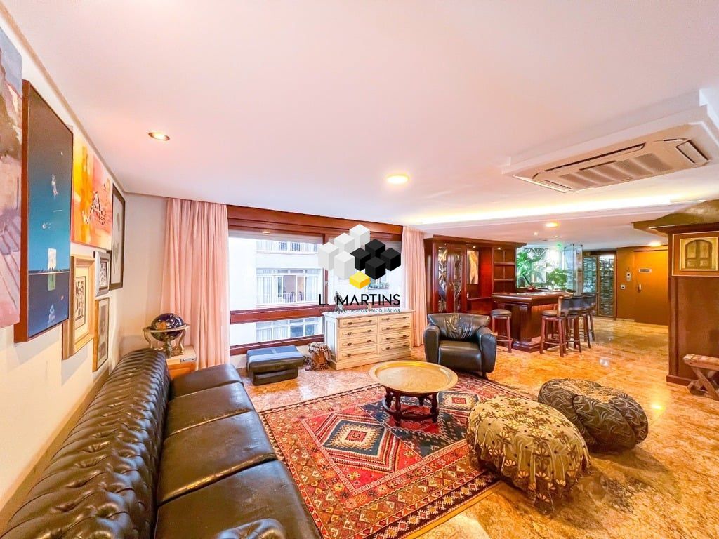 Apartamento à venda  no Moinhos de Vento - Porto Alegre, RS. Imóveis