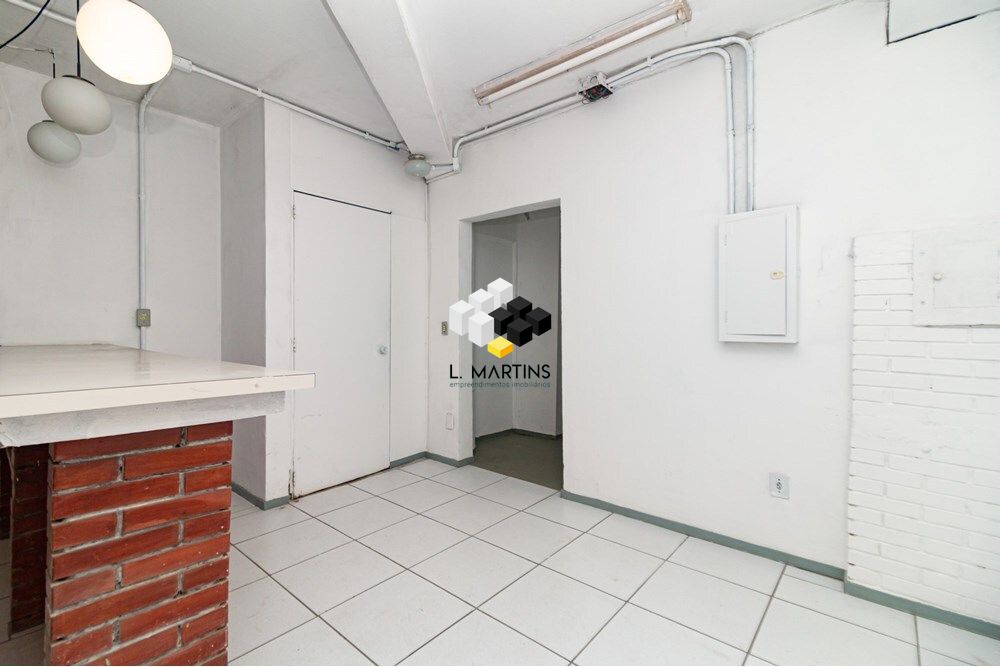 Sala Comercial de 410m² no bairro São Geraldo, em Porto Alegre | Eu Corretor