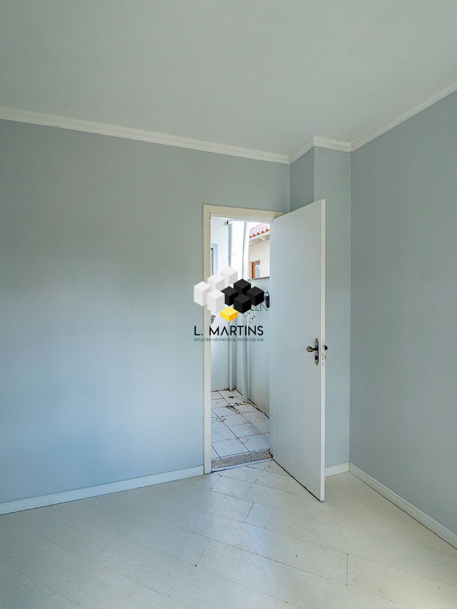 Casa de 3 quartos, 224m² no bairro Sarandi, em Porto Alegre | Eu Corretor