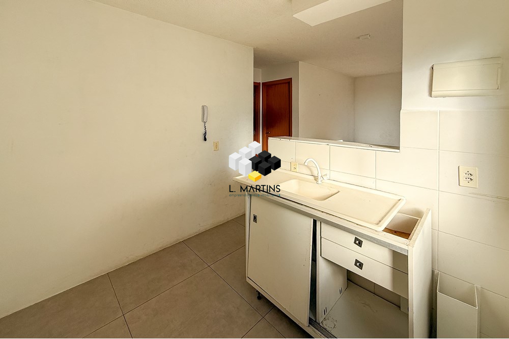 Apartamento à venda com 2 quartos, 42m² - Foto 9