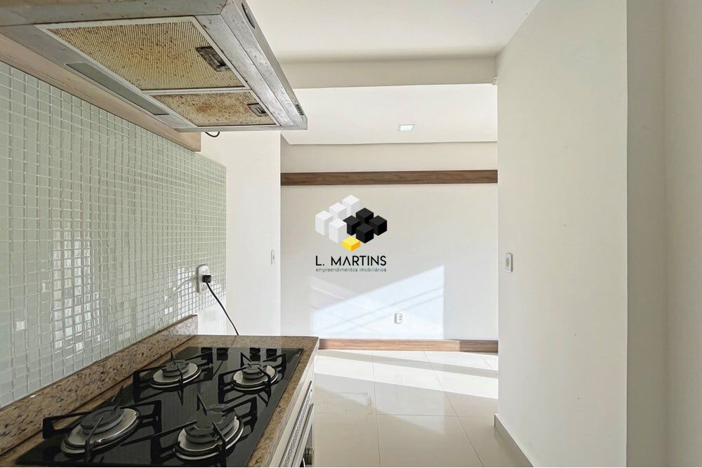 Casa à venda com 2 quartos, 76m² - Foto 7