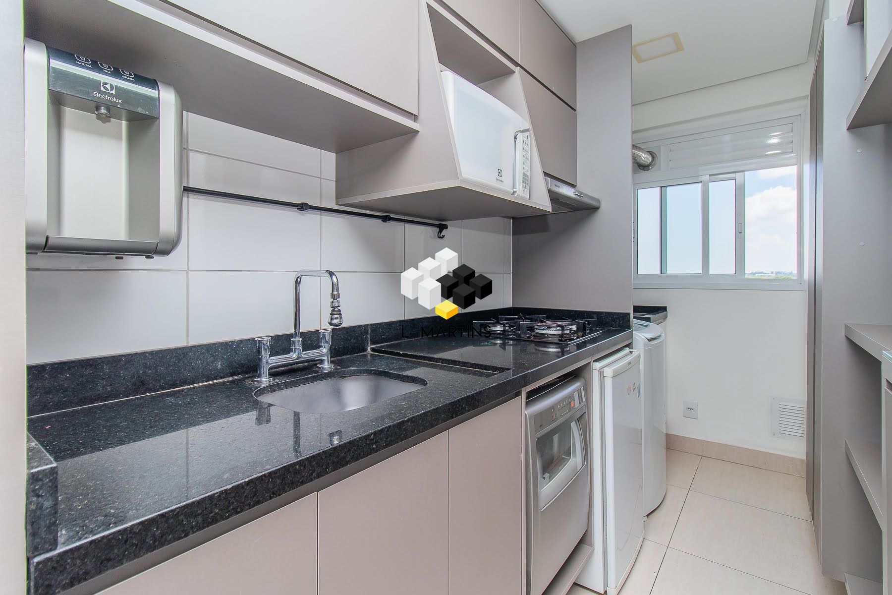 Apartamento à venda com 2 quartos, 74m² - Foto 17