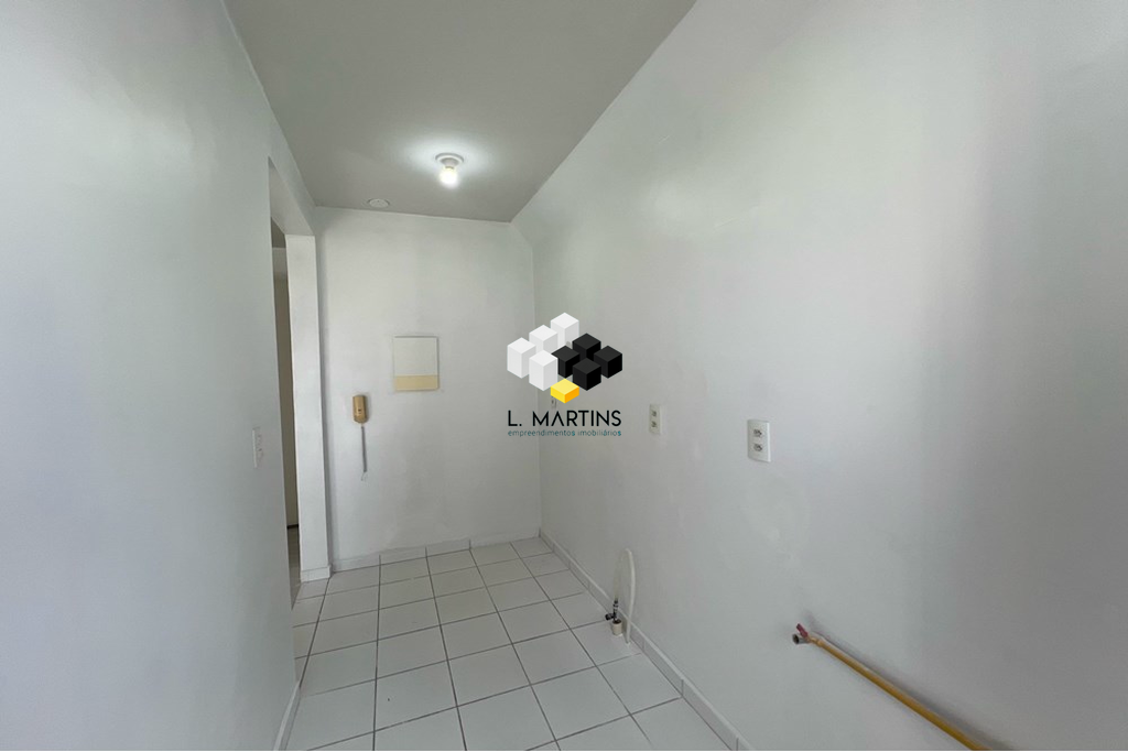 Apartamento à venda com 2 quartos, 43m² - Foto 13