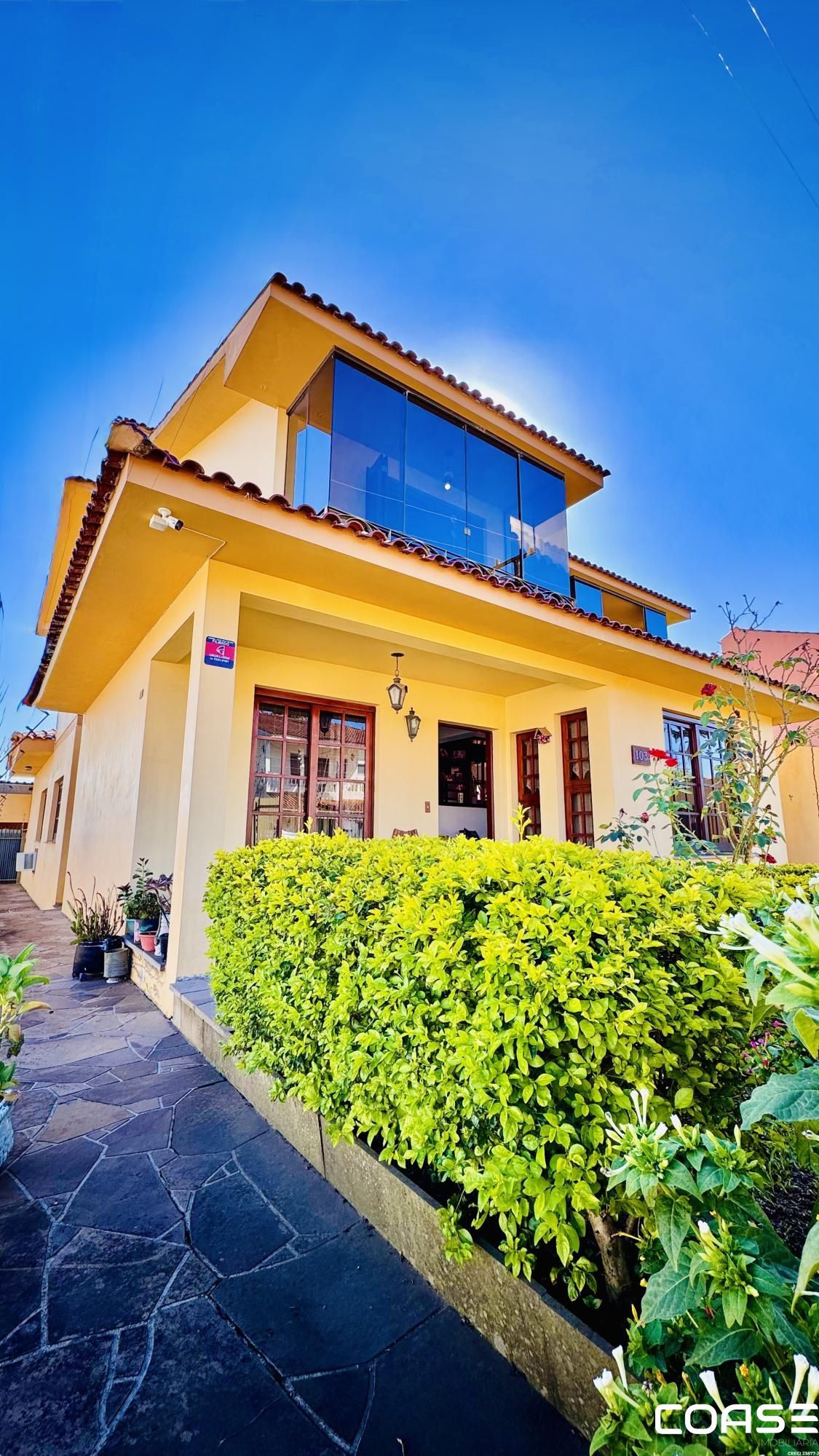 Casa à Venda no Bairro Don Antônio Reis