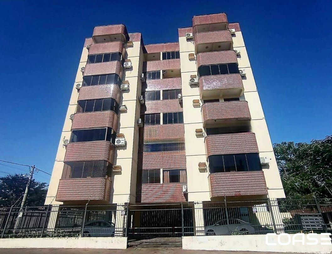 🏢 Apartamento Aconchegante Próximo à UFSM com 3 Dormitórios e Área Verde 🏢