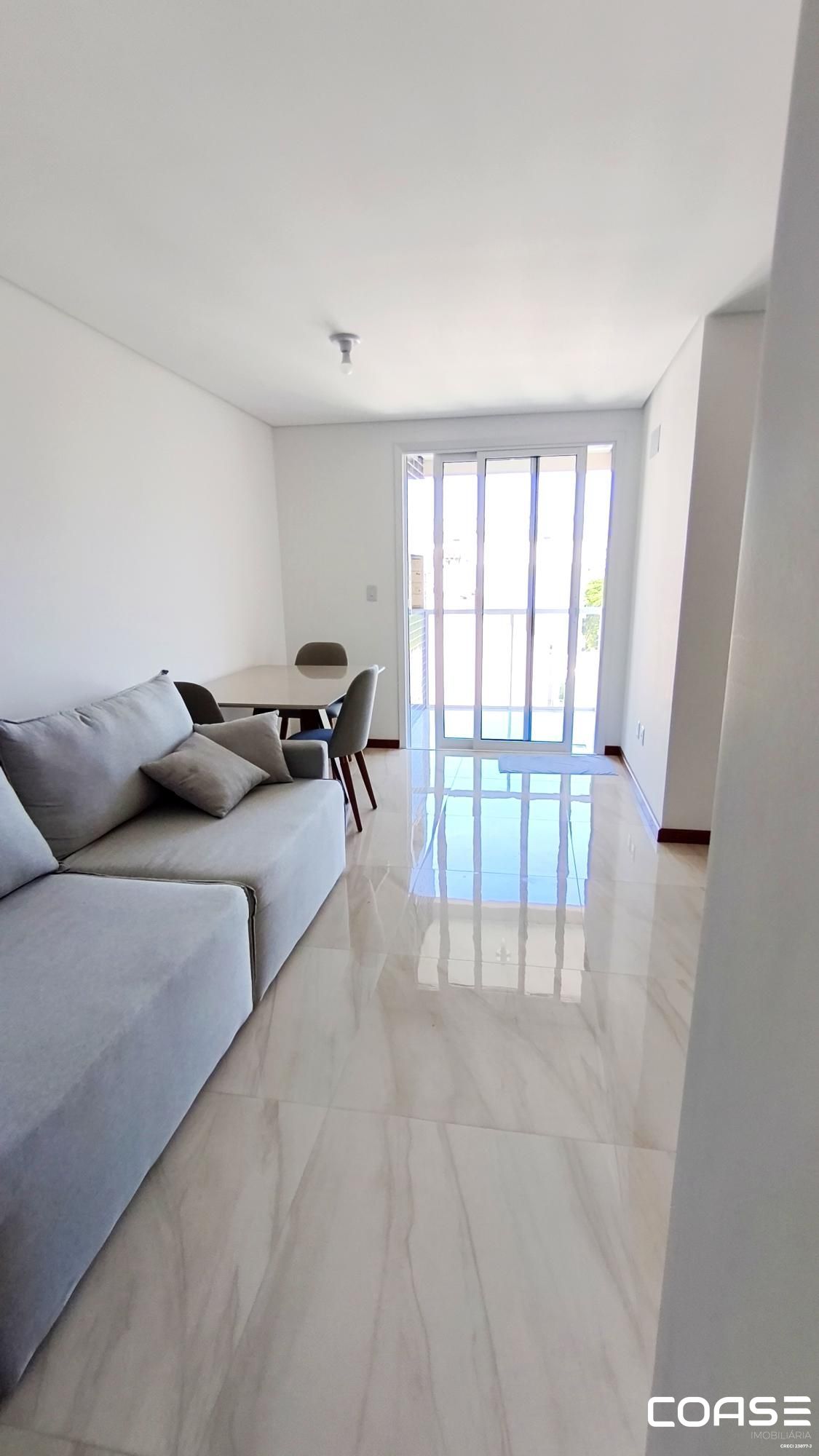 Lindo apartamento de 1 dormitório 100% mobiliado! 450m da UFSM