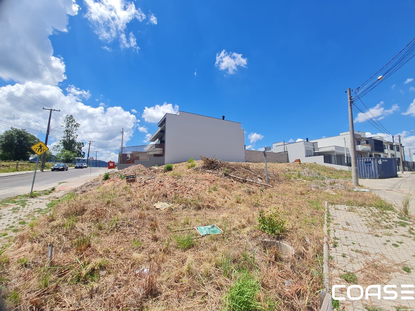 Terreno esquina 527,28m2 para venda localizado no Terras de Santorini