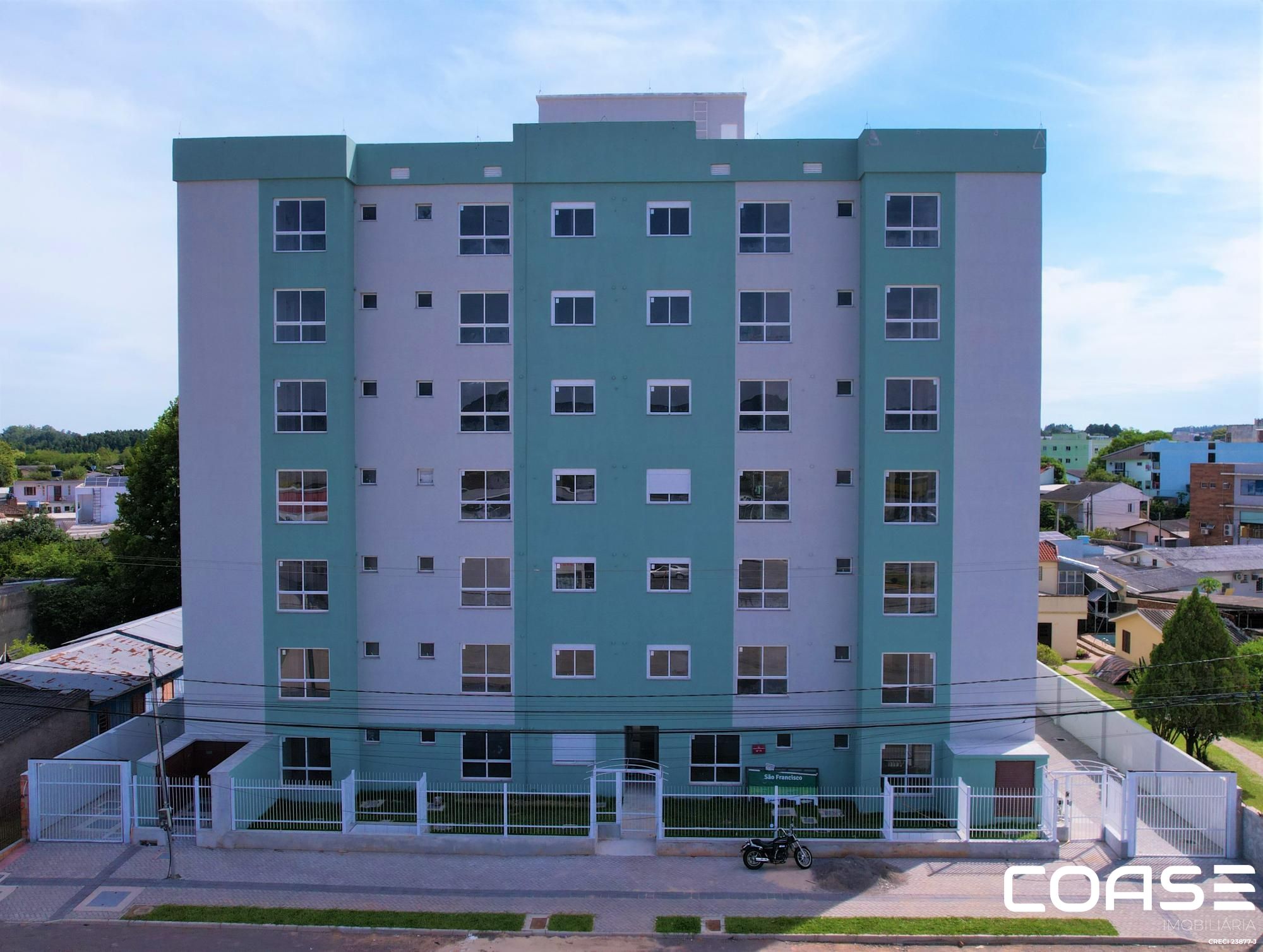 EXCELENTE APARTAMENTO DE 2 DORMITORIOS