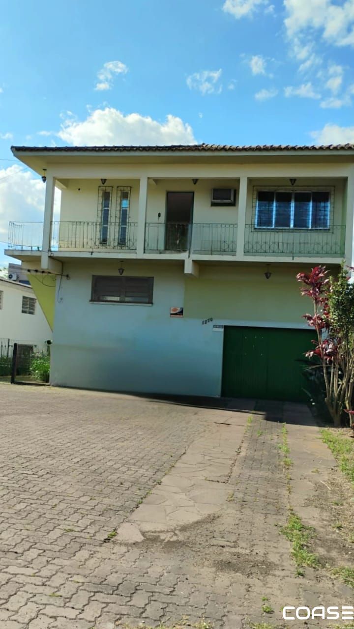 Casa 03 Dormitórios (01 Suíte) , Bairro São José