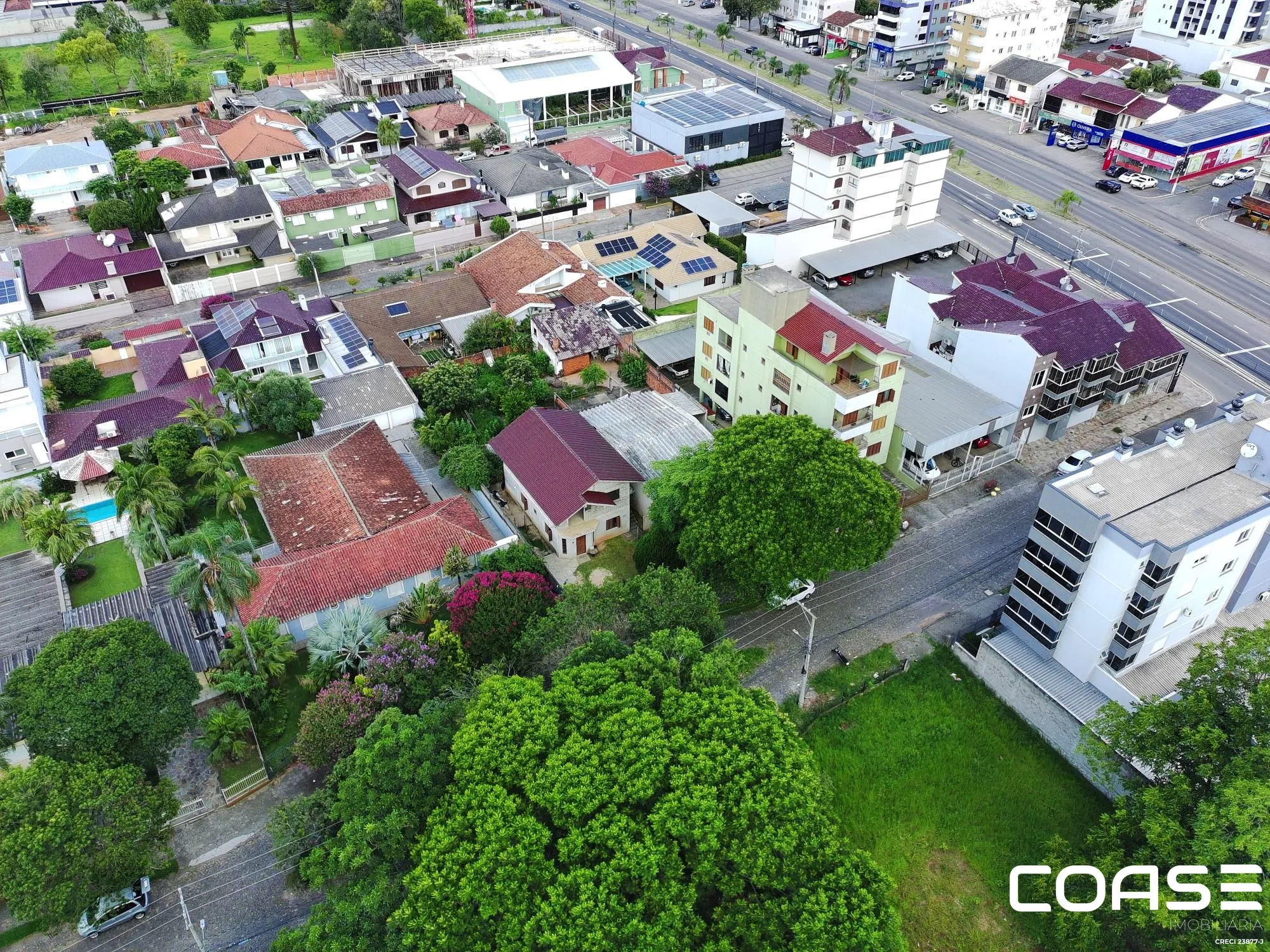 Terreno 1.015 m² próximo a Fx Velha de Camobi - Perfeito para Investidores e Con