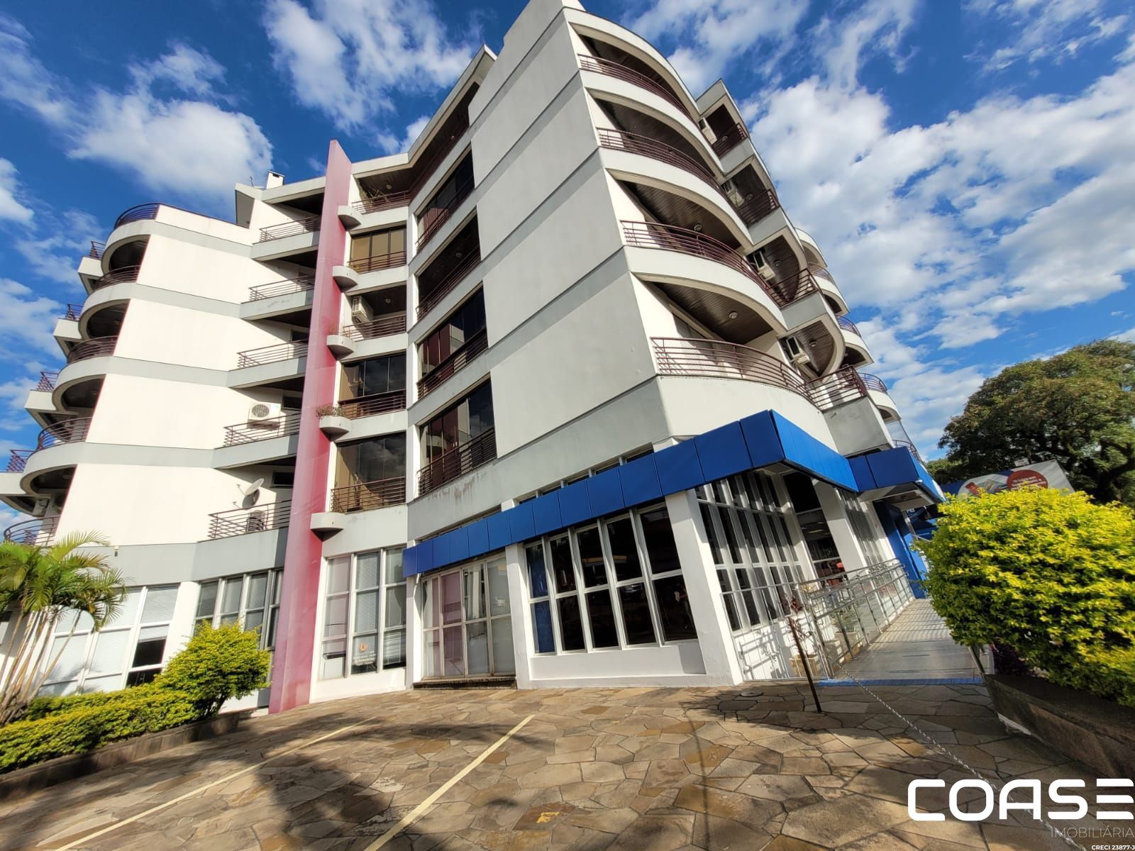 Cobertura para venda no Residencial Dutra Av. Medianeira.