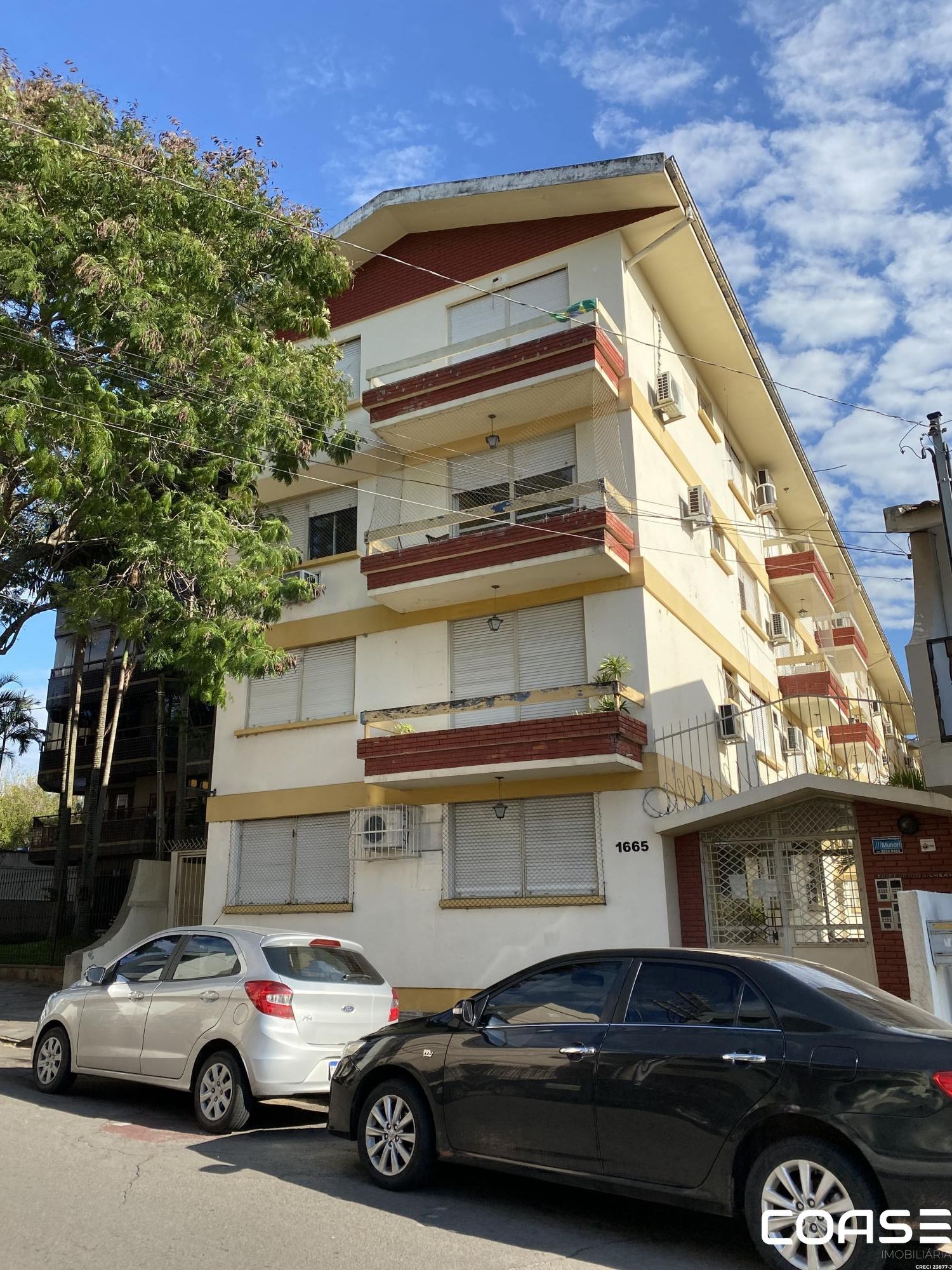 Apartamento de 03 dormitórios com vaga de garagem para venda no Bairro Fátima
