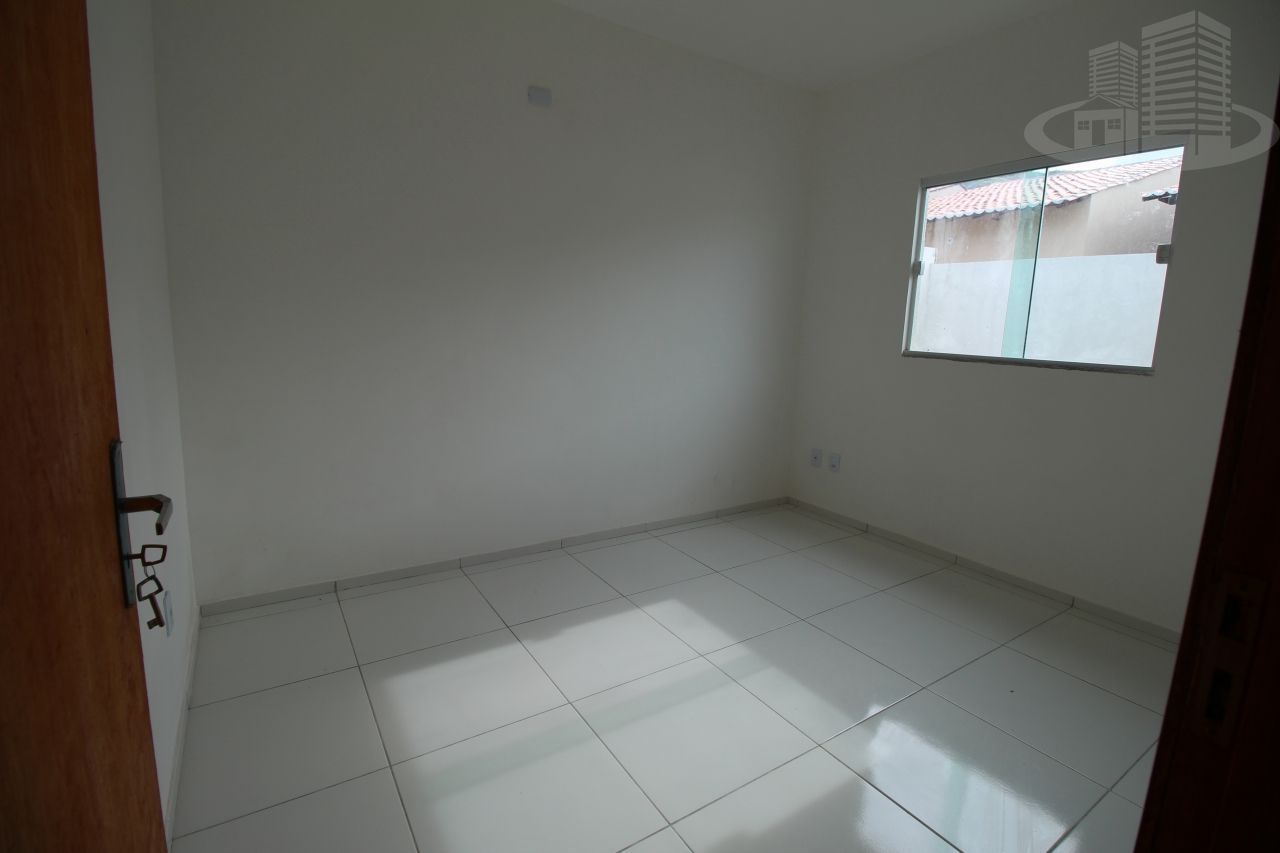 Casa à venda com 2 quartos, 76m² - Foto 7
