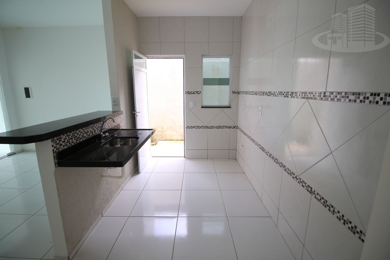 Casa à venda com 2 quartos, 76m² - Foto 6