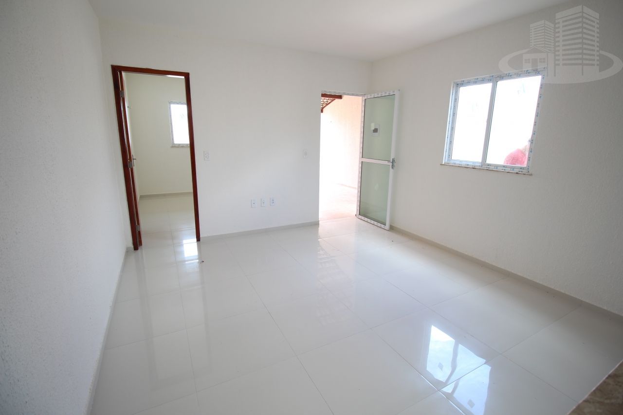 Casa à venda com 3 quartos, 89m² - Foto 8