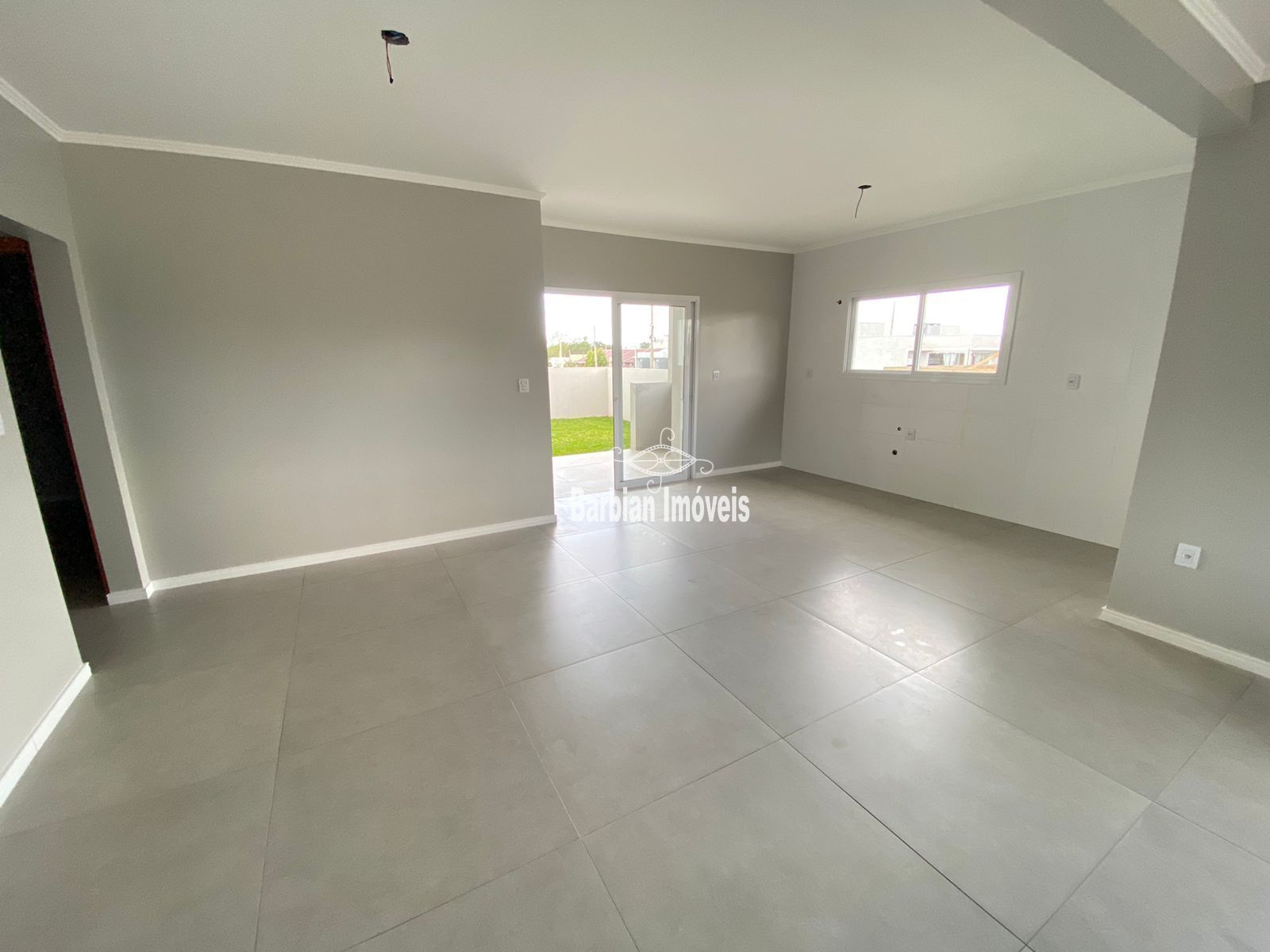 Casa à venda com 2 quartos, 147m² - Foto 9