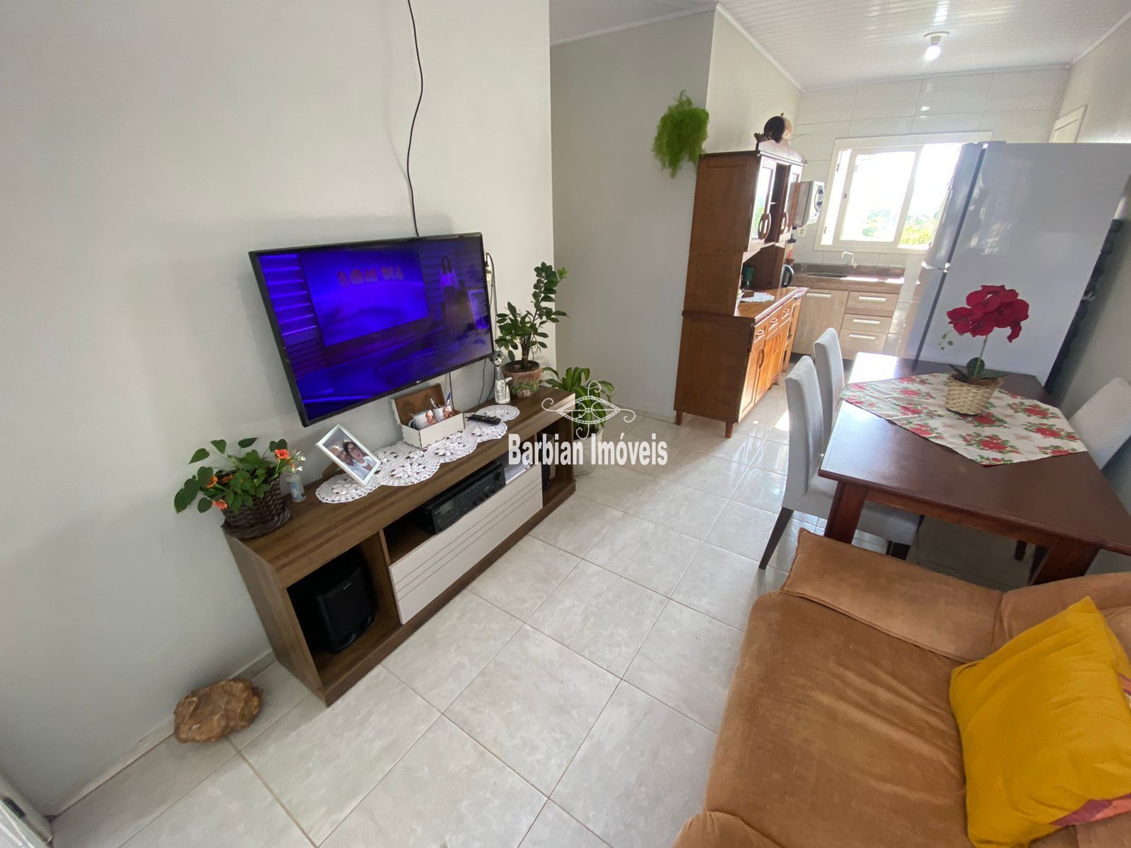 Casa à venda com 3 quartos, 49m² - Foto 3