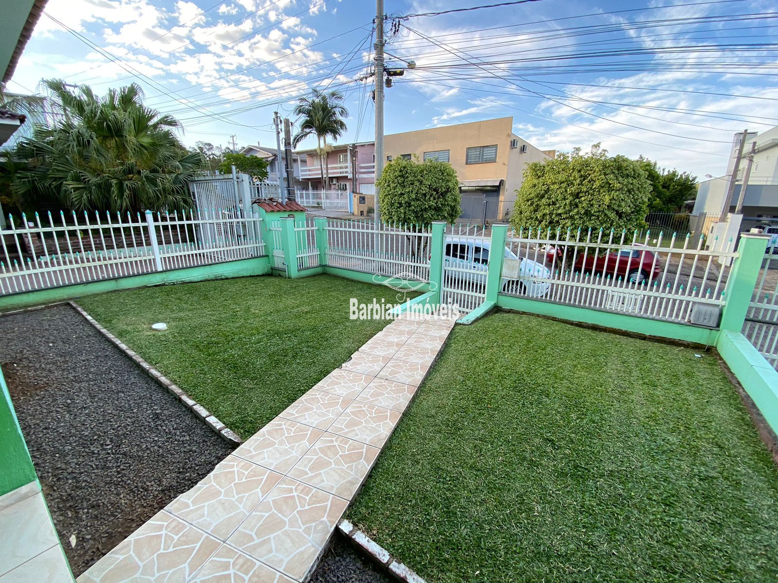 Casa à venda com 3 quartos, 108m² - Foto 3