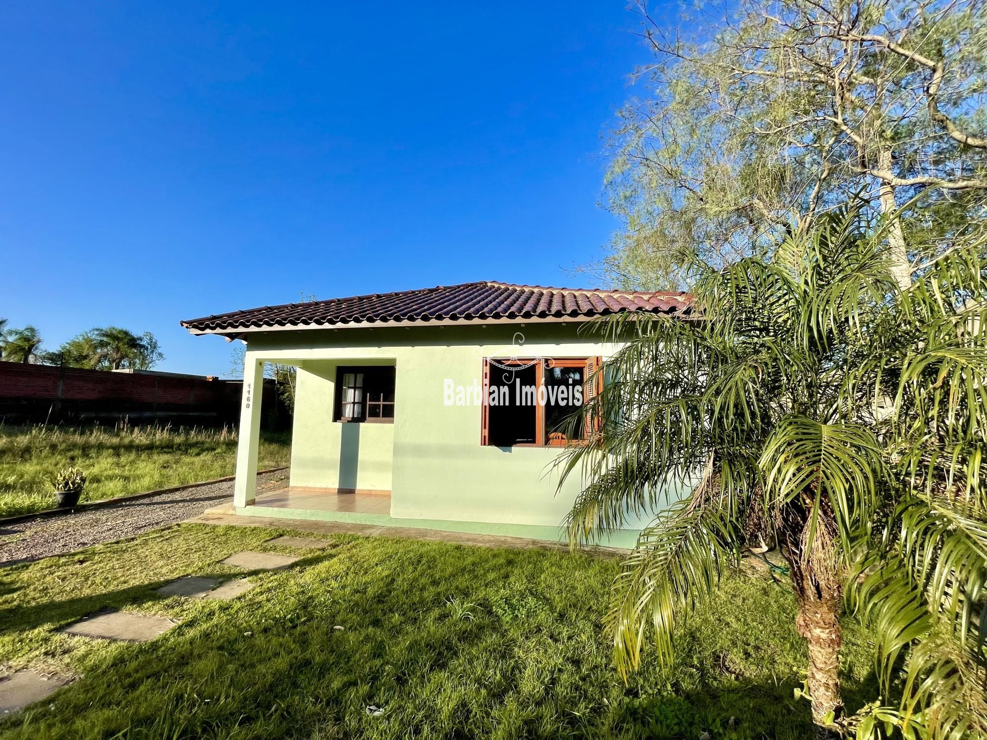 Casa à venda com 2 quartos, 58m² - Foto 1