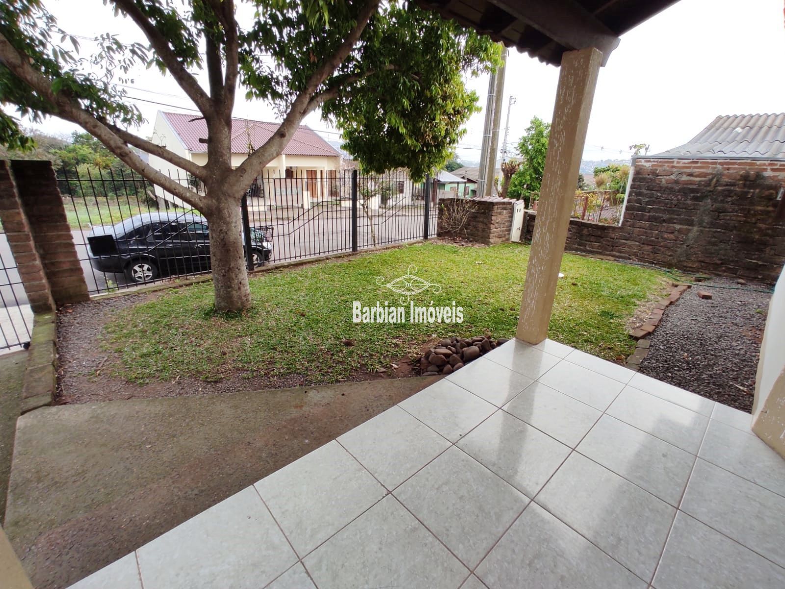 Casa à venda com 2 quartos, 69m² - Foto 4