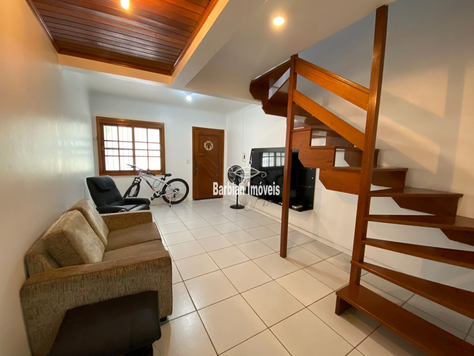 Apartamento à venda com 3 quartos, 87m² - Foto 3