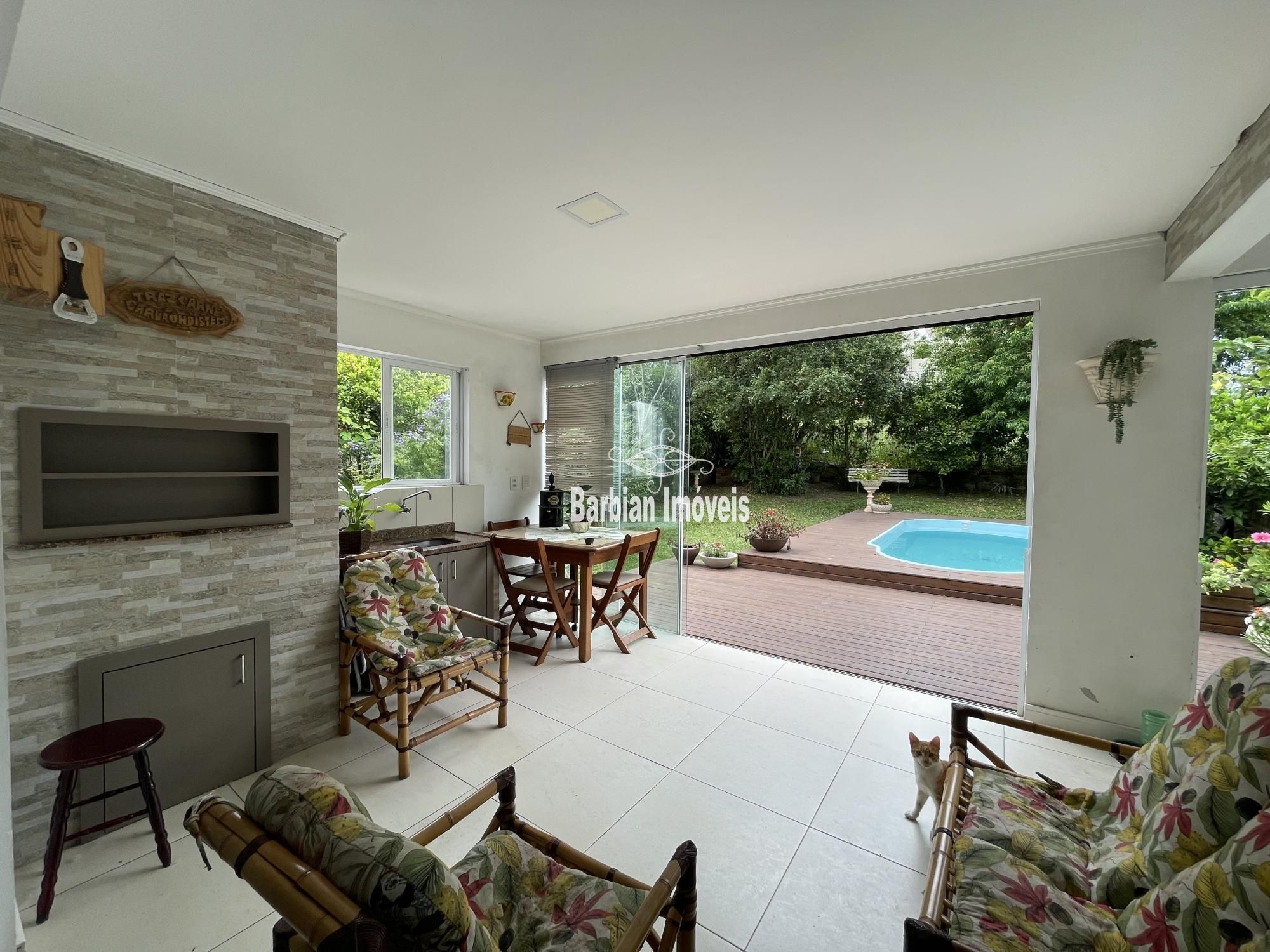 Casa à venda com 3 quartos, 202m² - Foto 8