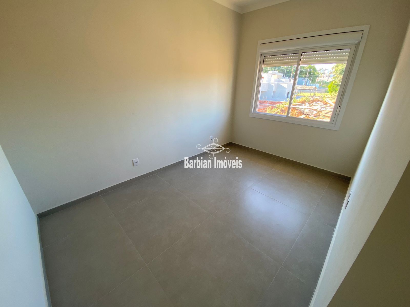 Casa à venda com 3 quartos, 121m² - Foto 9