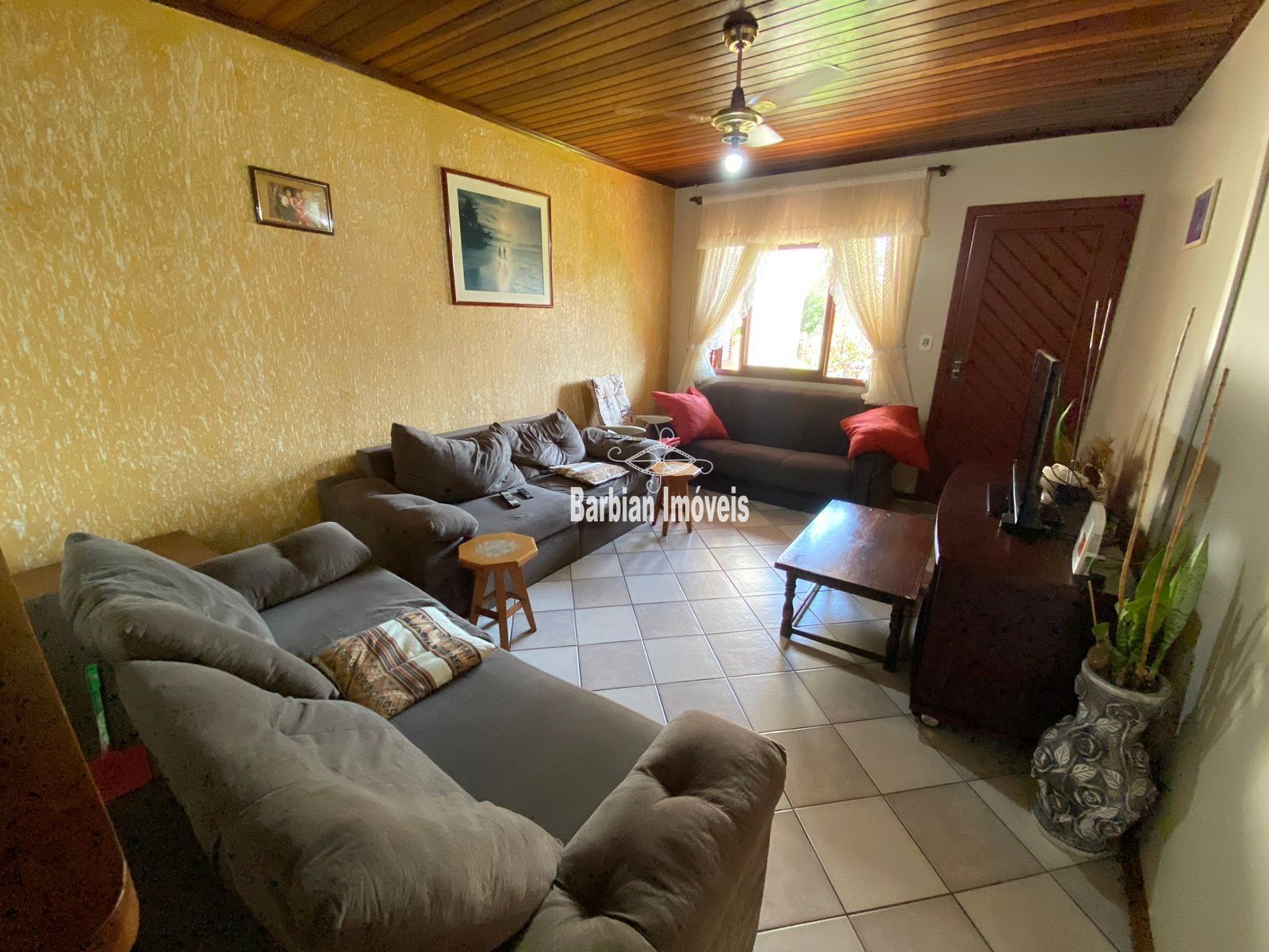 Casa à venda com 3 quartos, 140m² - Foto 4