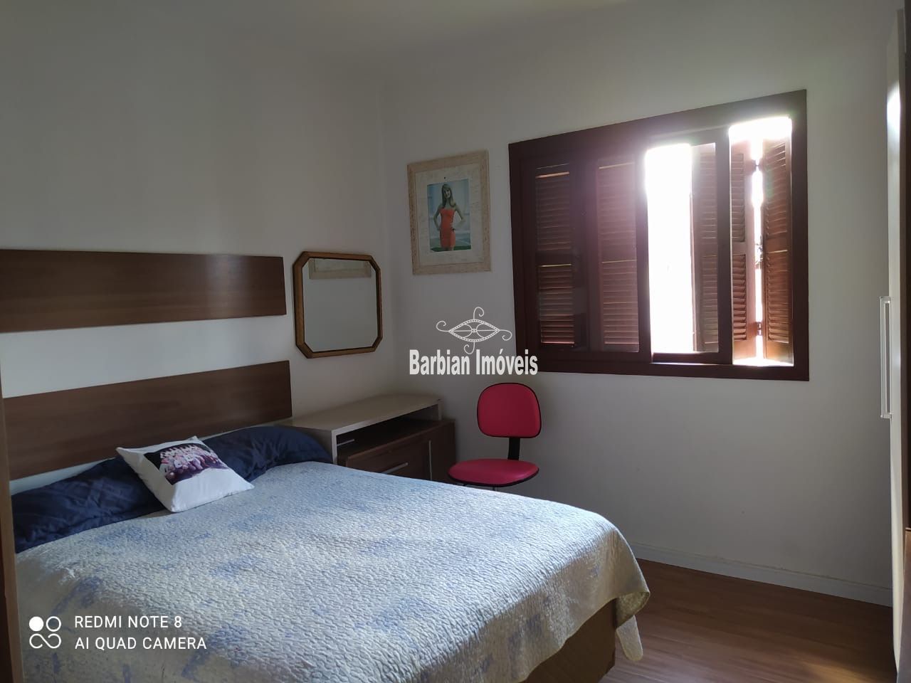 Casa à venda com 3 quartos, 140m² - Foto 4