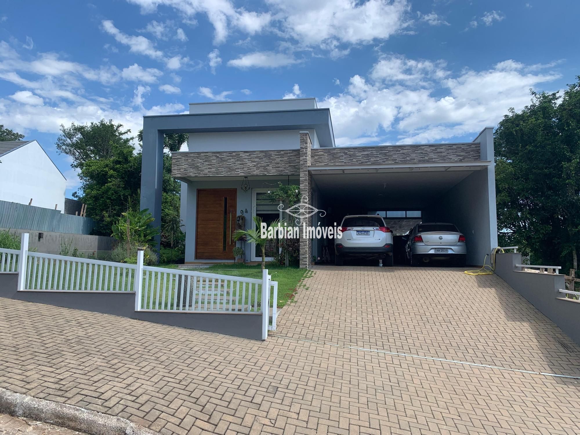 Casa em condomínio à venda  no Belvedere - Santa Cruz do Sul, RS. Imóveis