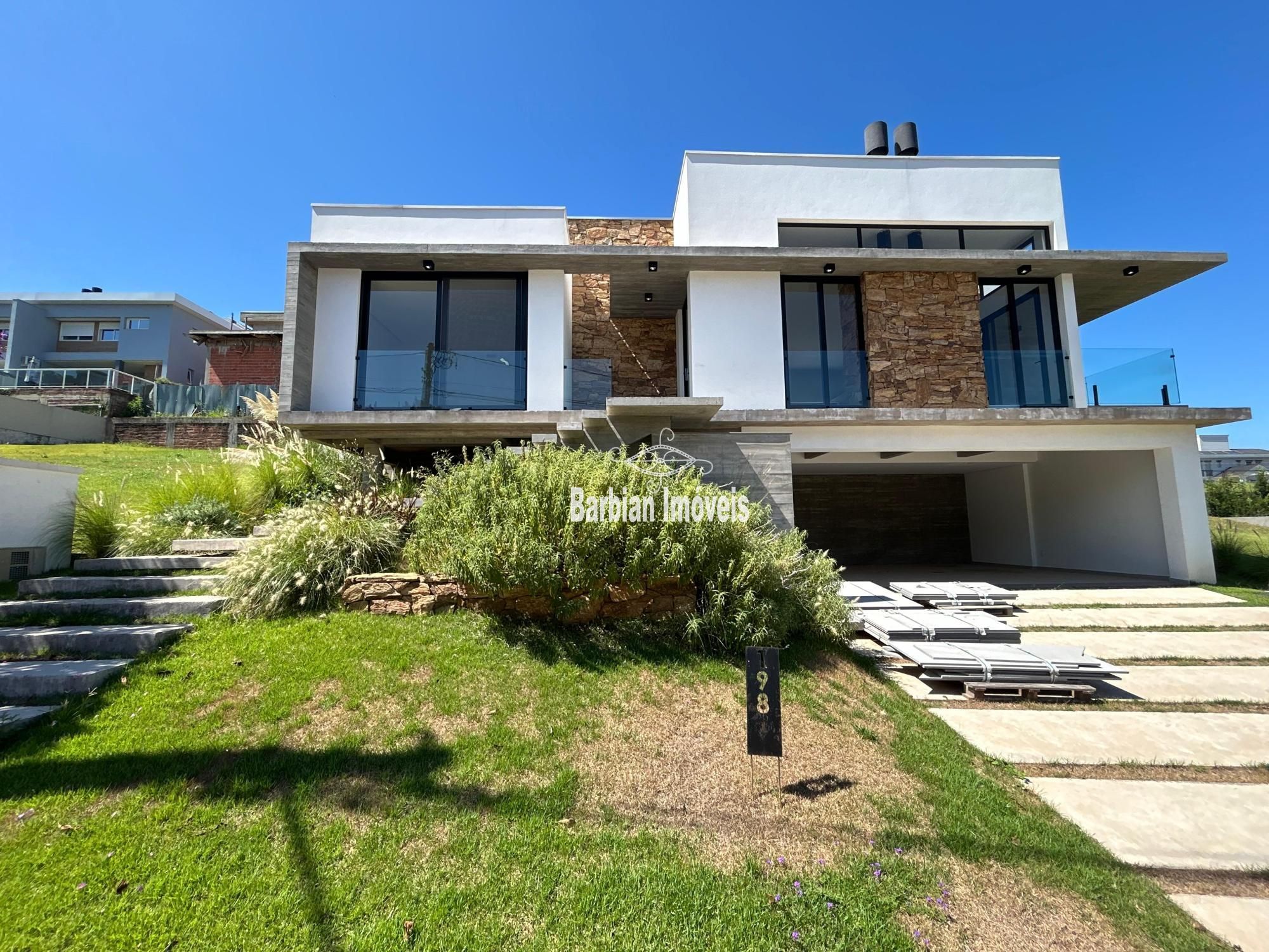 Casa à venda  no Country - Santa Cruz do Sul, RS. Imóveis