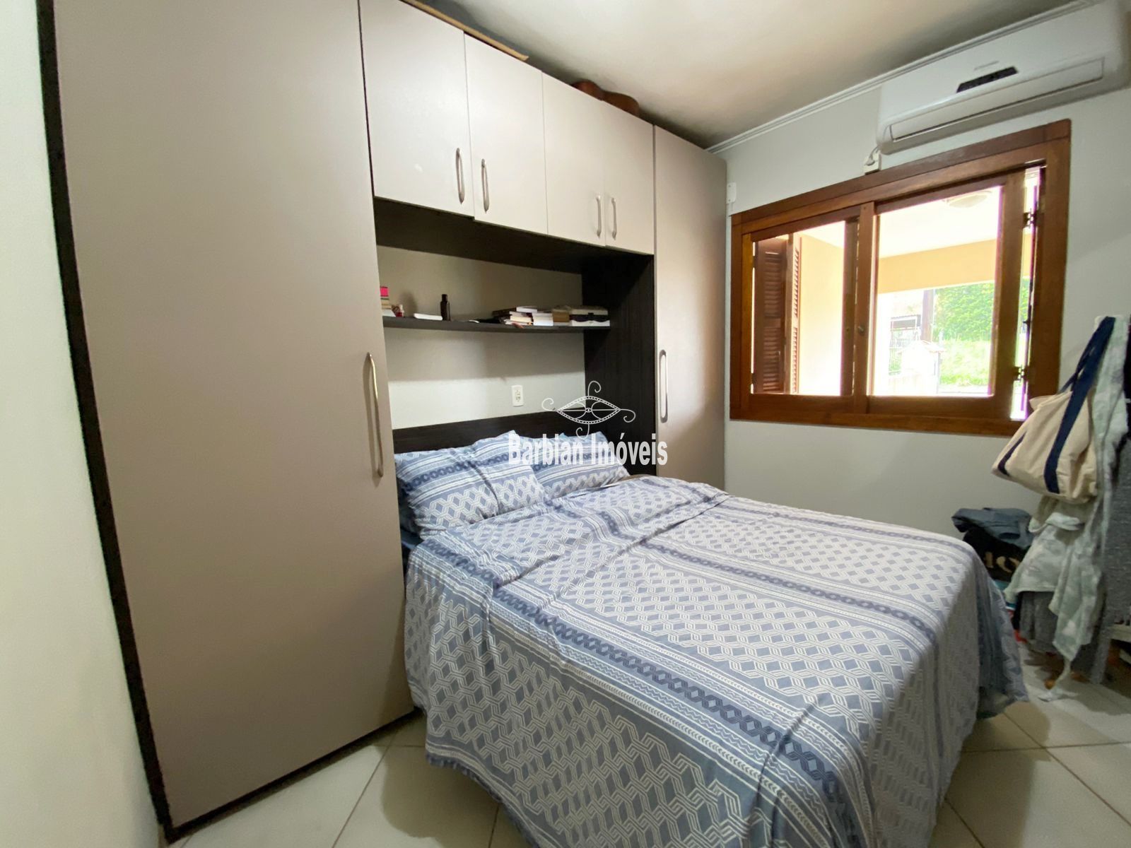 Casa à venda com 2 quartos, 59m² - Foto 9