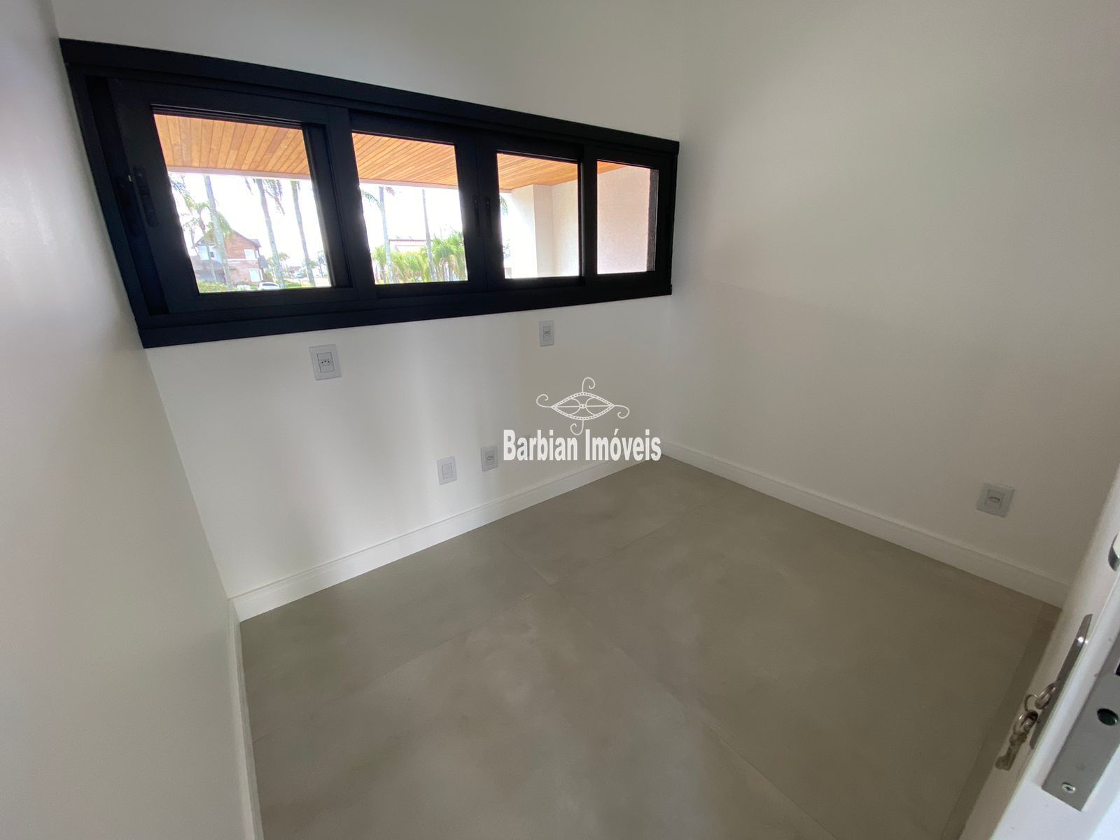 Casa à venda com 3 quartos, 228m² - Foto 12