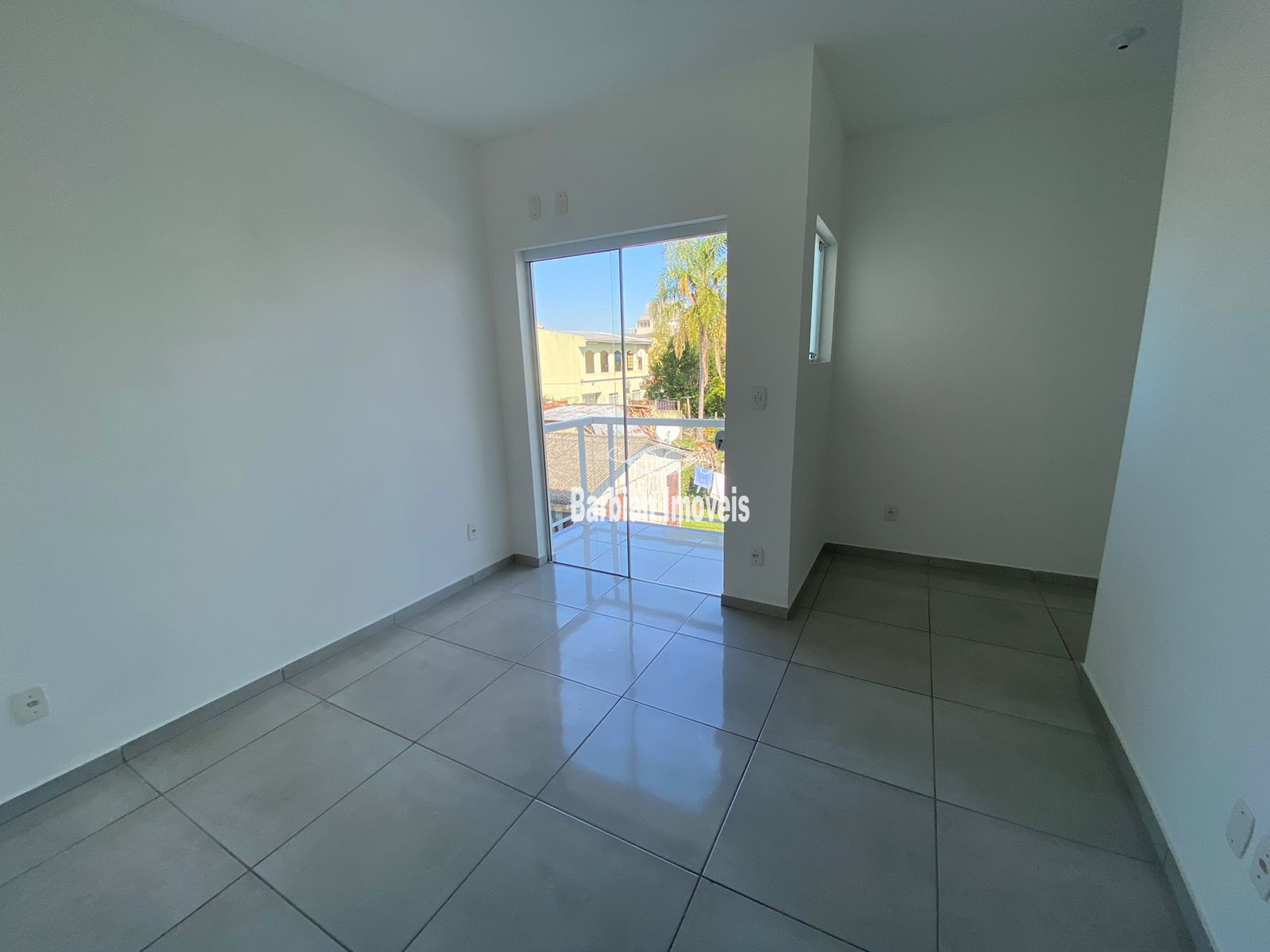 Apartamento à venda com 2 quartos, 87m² - Foto 6