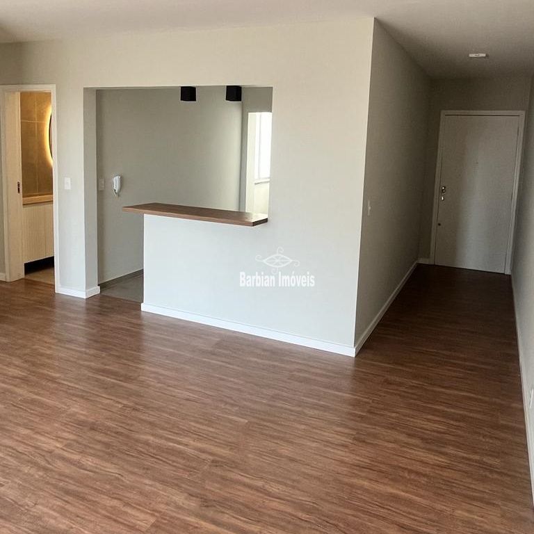 Apartamento à venda com 3 quartos, 95m² - Foto 3