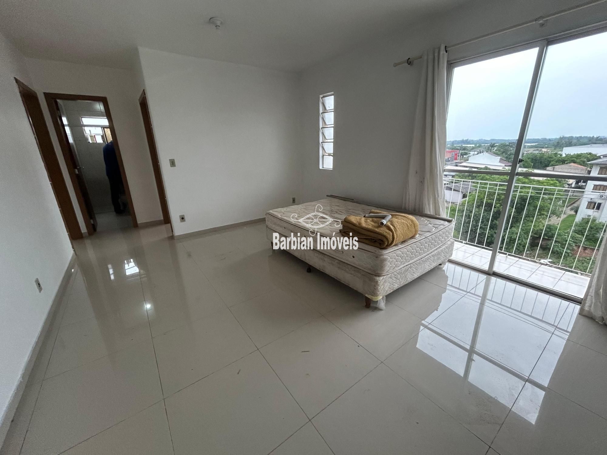 Apartamento à venda com 2 quartos, 63m² - Foto 2