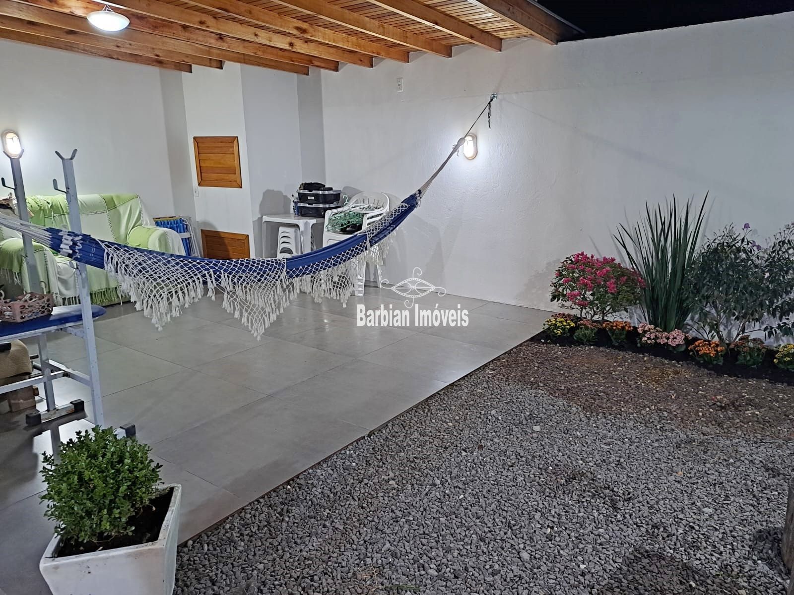 Casa à venda com 3 quartos, 100m² - Foto 12