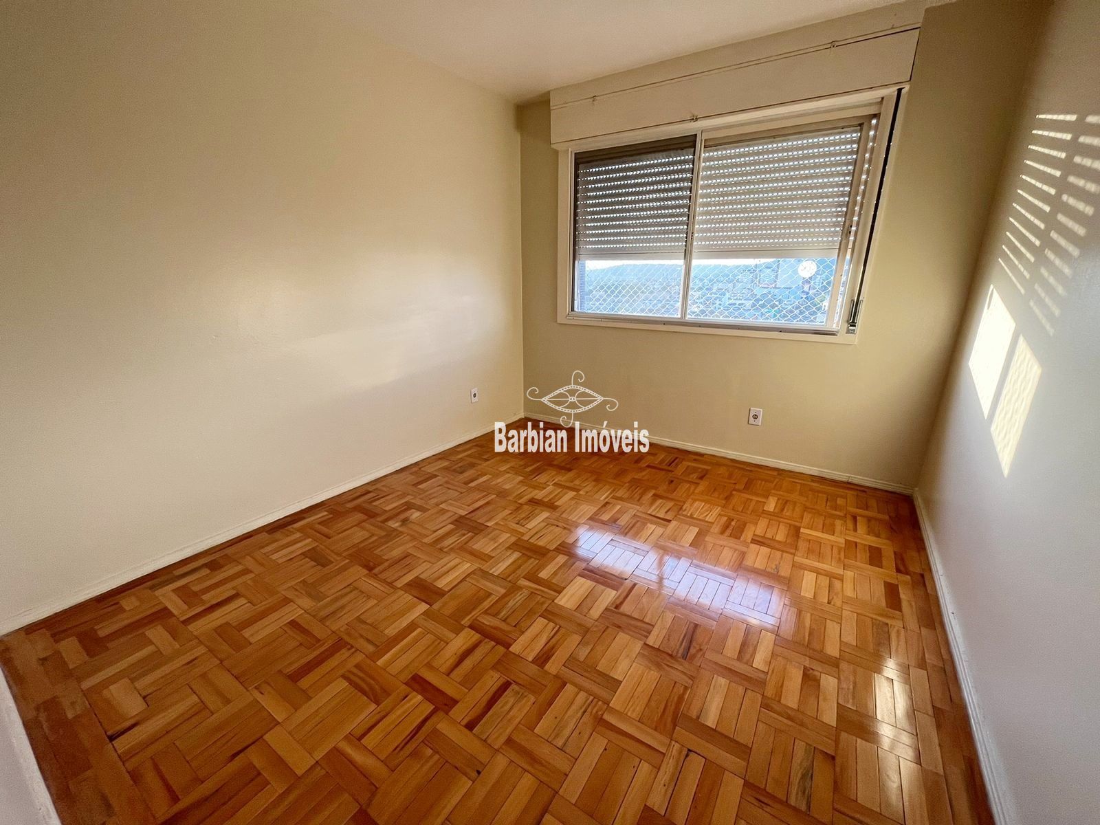 Apartamento à venda com 3 quartos, 121m² - Foto 5