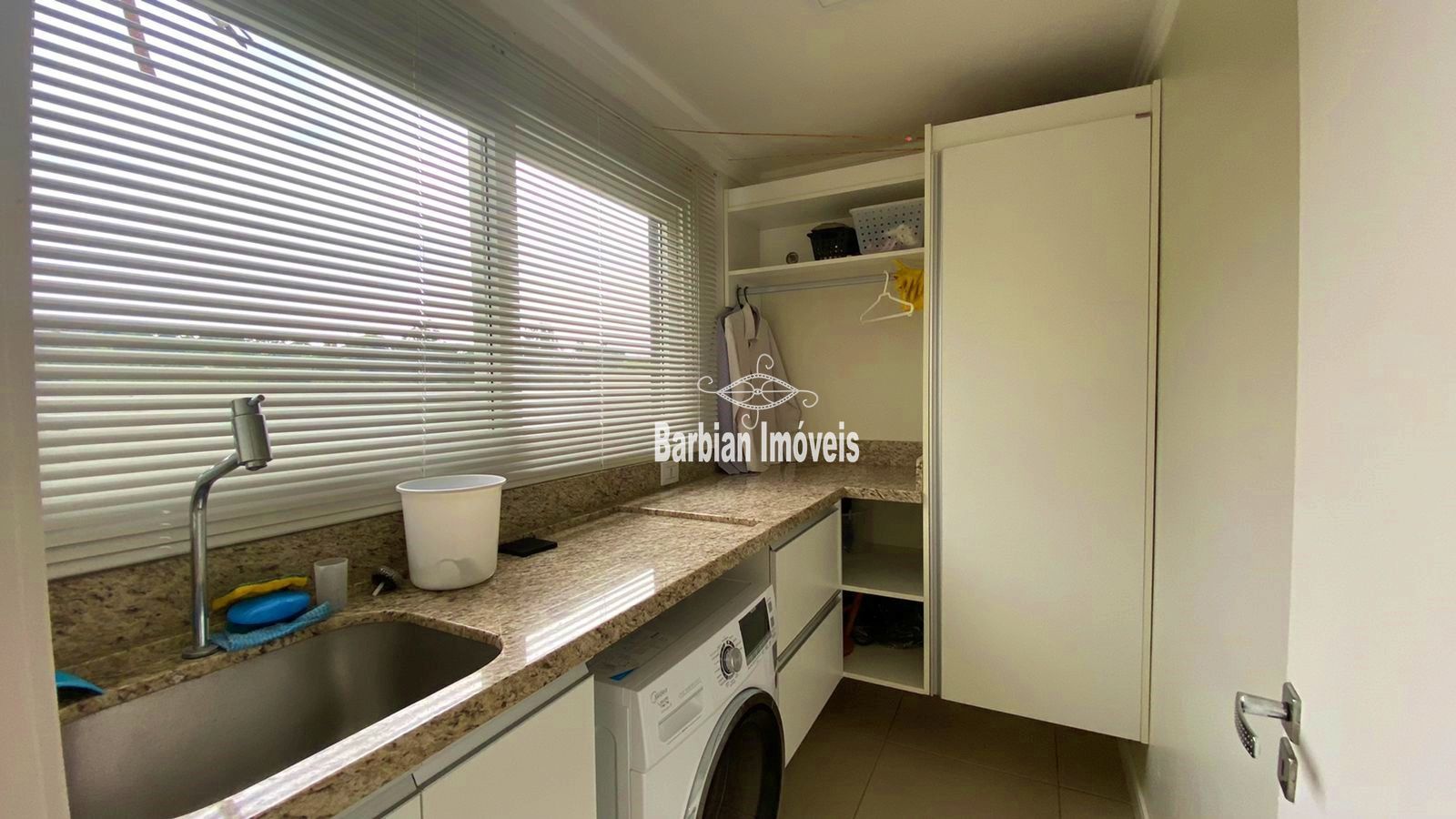 Apartamento à venda com 3 quartos, 224m² - Foto 16