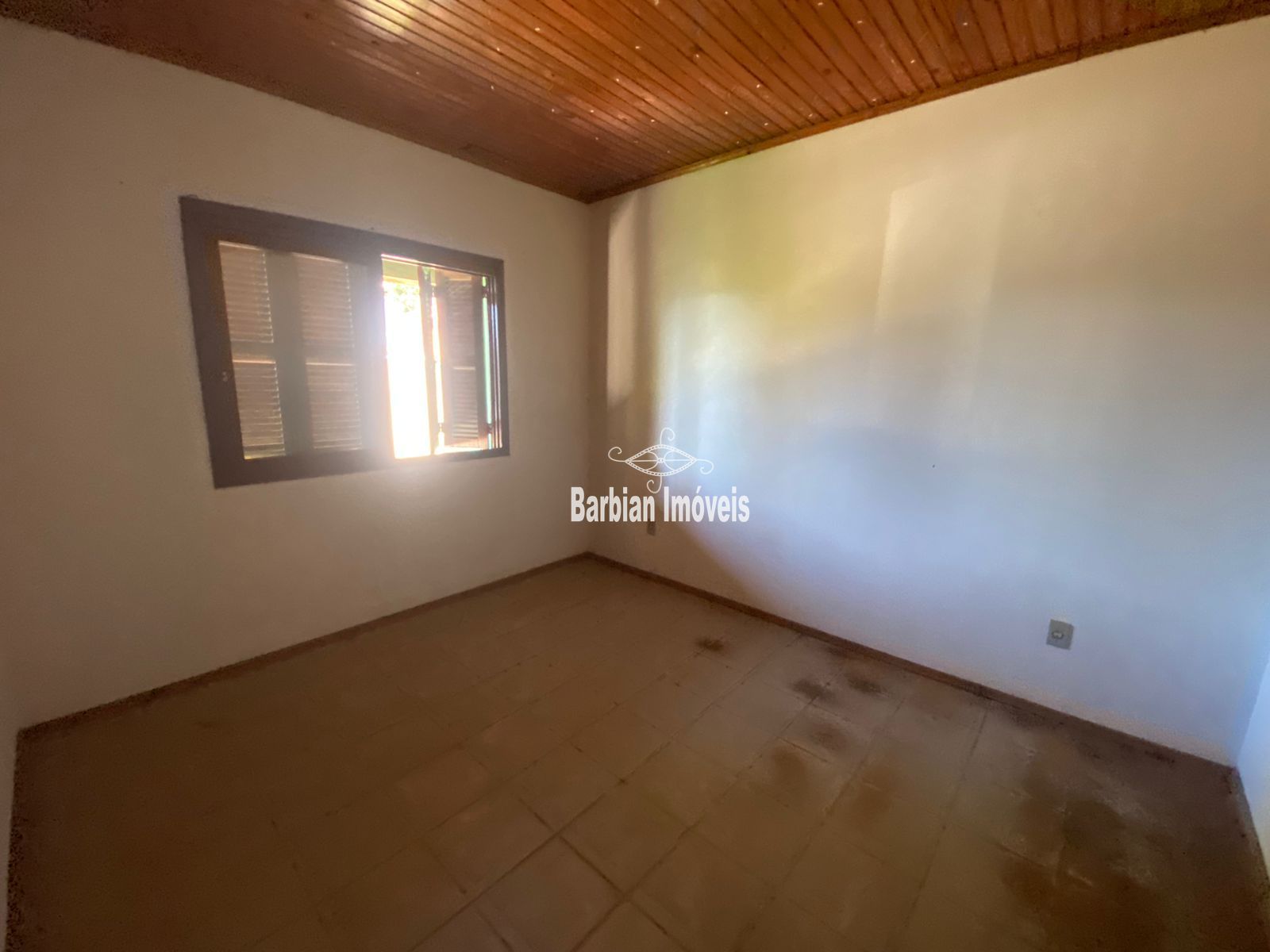 Casa à venda com 2 quartos, 93m² - Foto 3