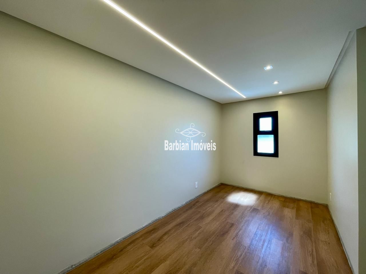 Casa, 3 quartos, 245 m² - Foto 10