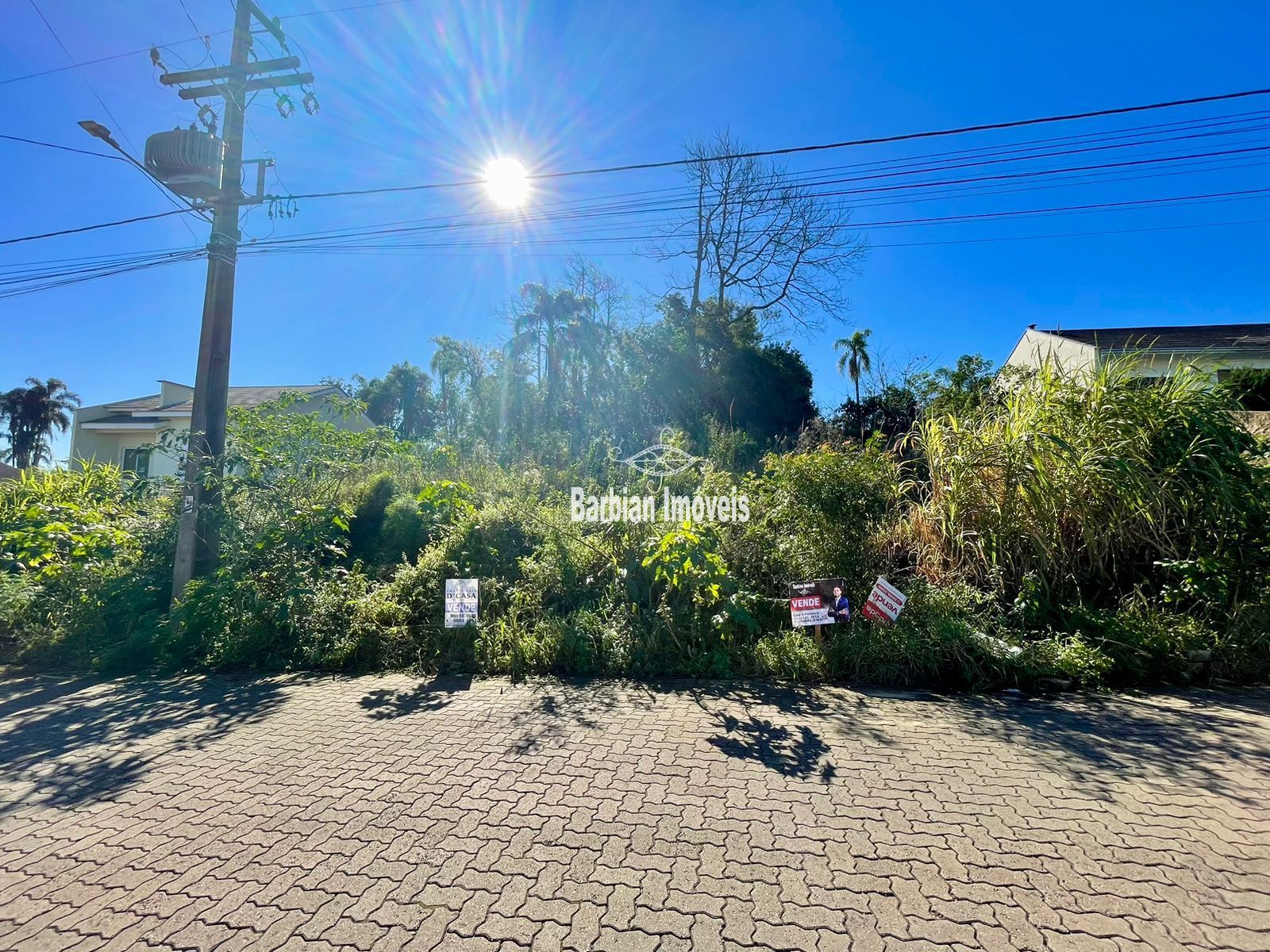 Terreno à venda, 331m² - Foto 1