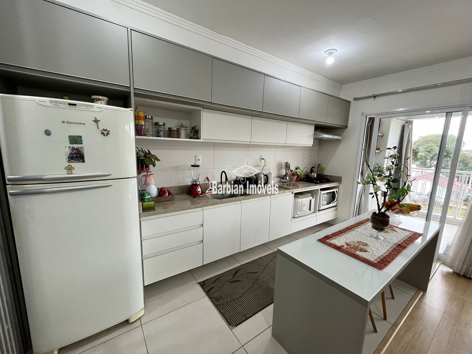 Apartamento à venda com 2 quartos, 89m² - Foto 6