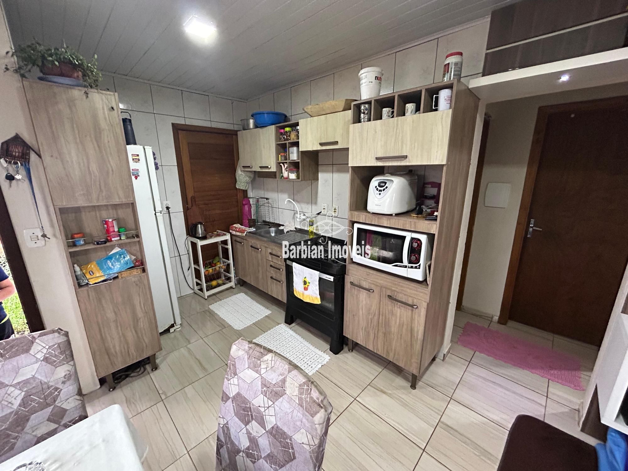 Casa à venda com 2 quartos, 45m² - Foto 3