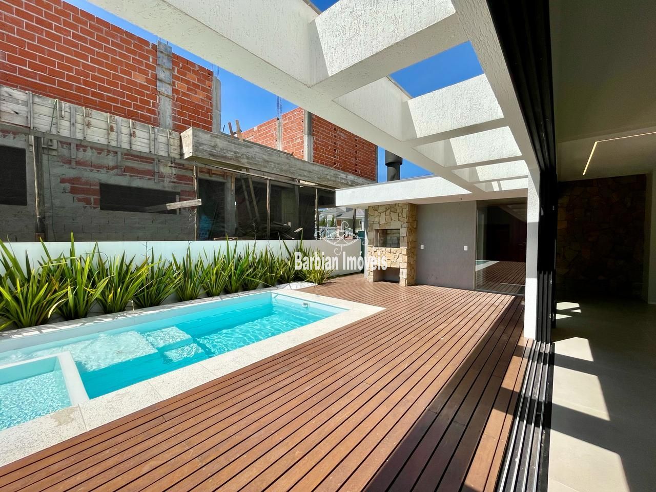 Casa, 3 quartos, 245 m² - Foto 8