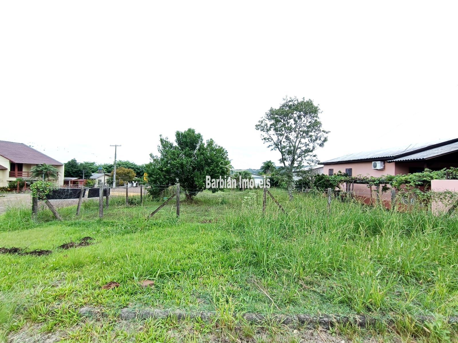 Terreno/Lote à venda  no Castelo Branco - Santa Cruz do Sul, RS. Imóveis