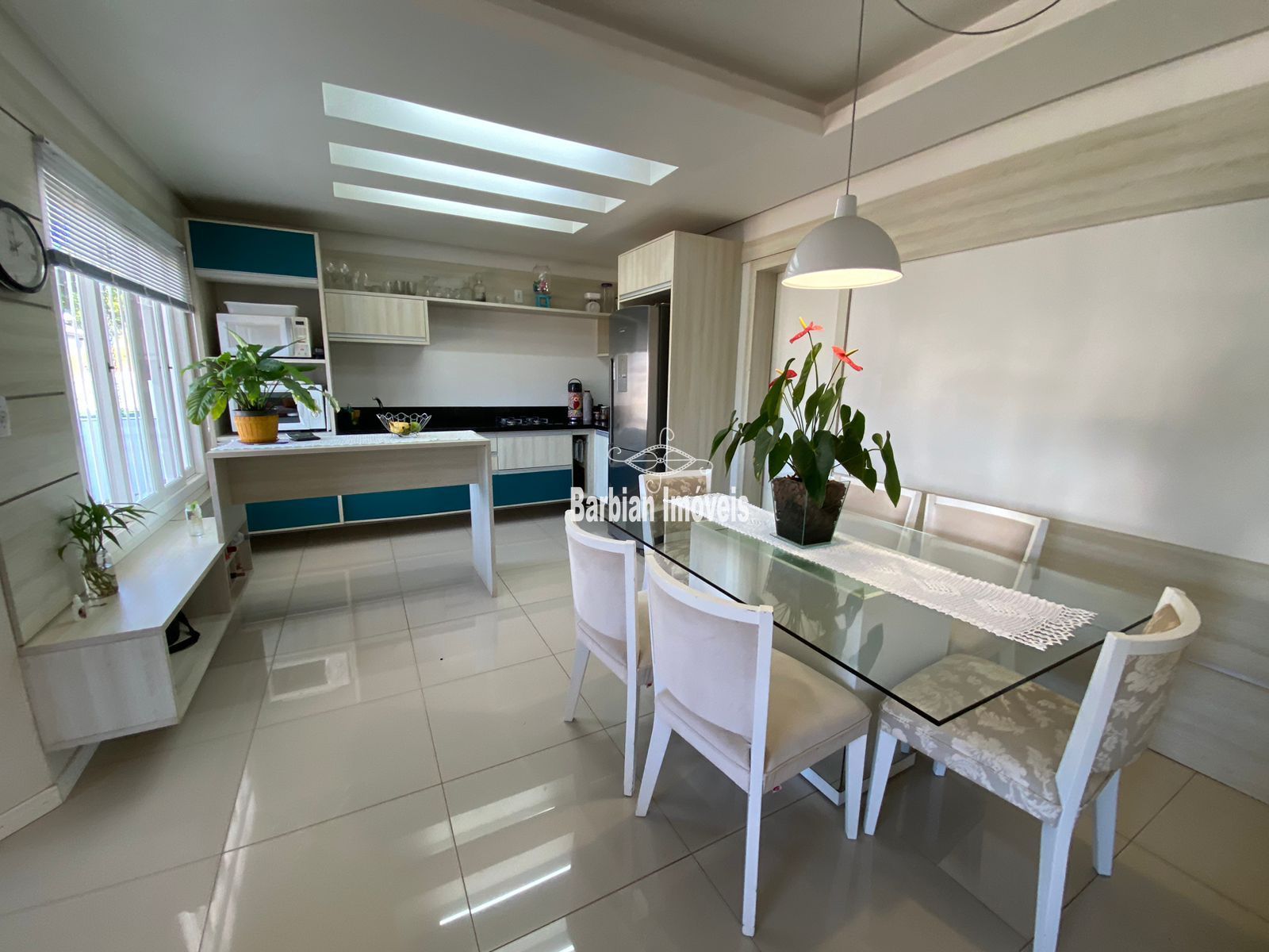 Casa à venda com 4 quartos, 262m² - Foto 9