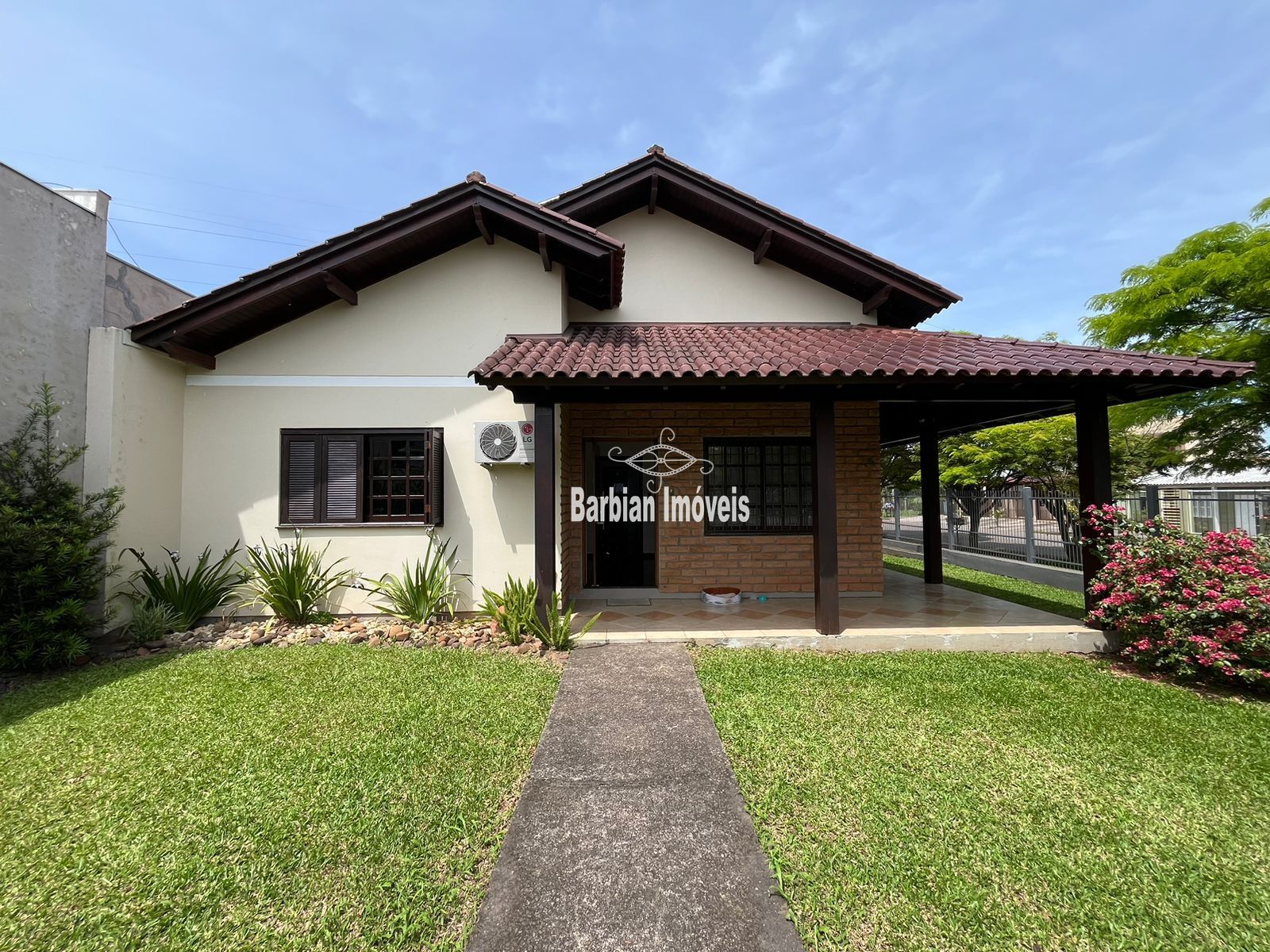 Casa  venda  no So Joo - Santa Cruz do Sul, RS. Imveis